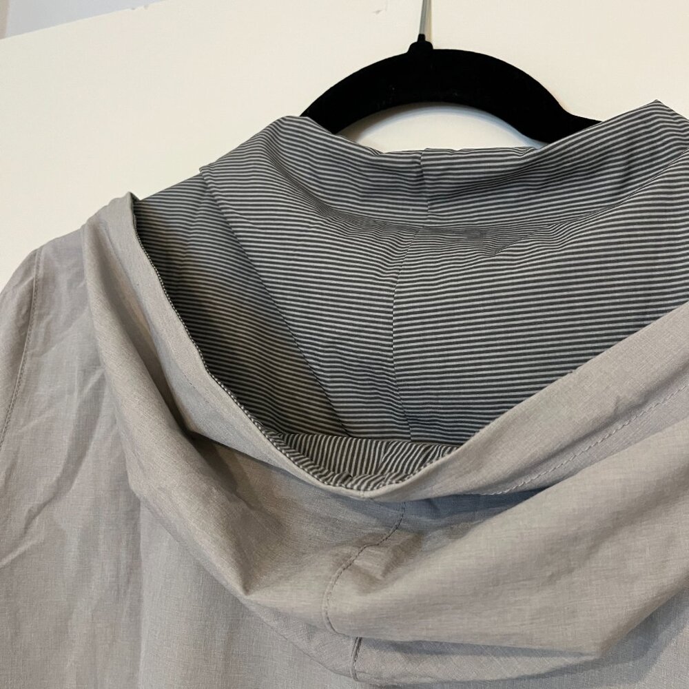 Womens Outdoor Trainer Shell - Picture 6 of 6